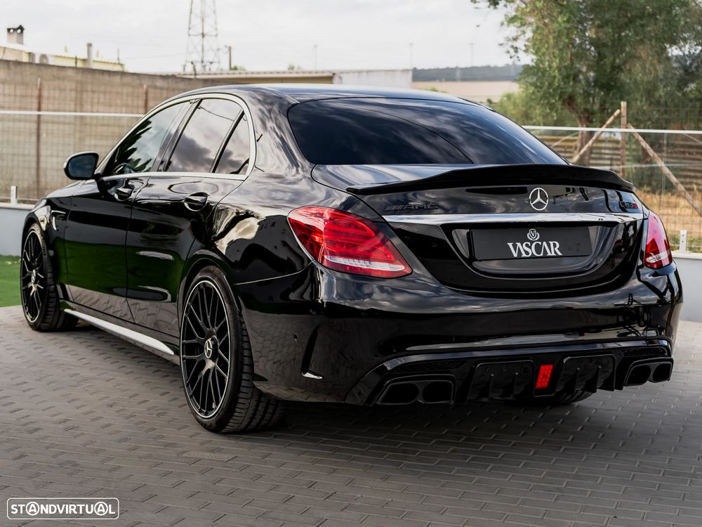 Mercedes-Benz C 63 AMG S - 5