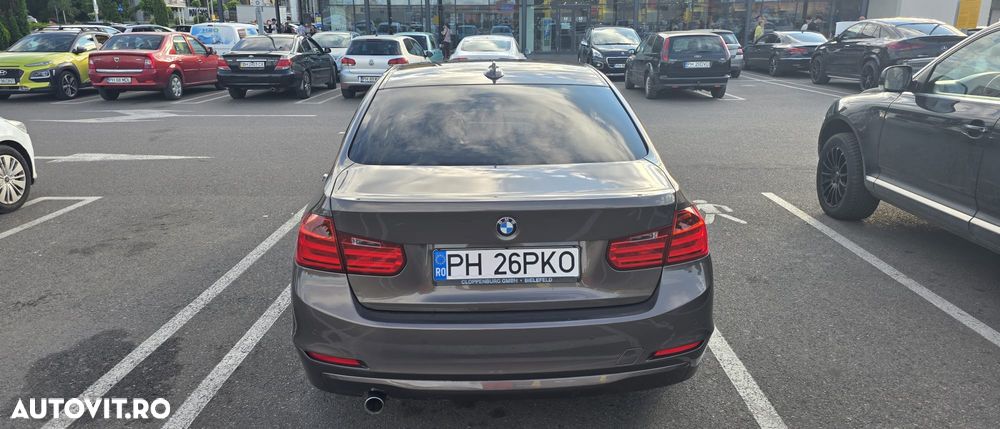 BMW Seria 3 320d xDrive Aut. Luxury Line - 7