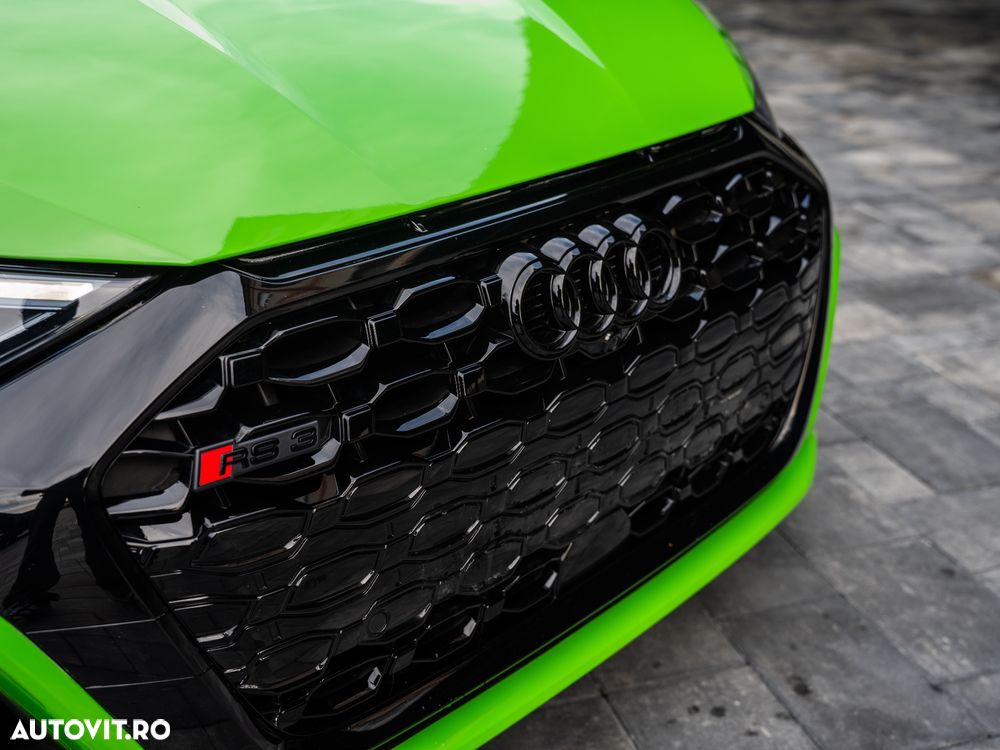 Audi RS3 TFSI quattro S tronic - 19