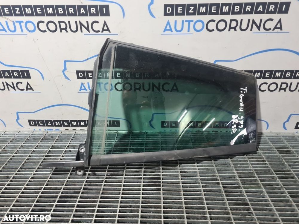 Geam fix usa dreapta spate Volkswagen Tiguan 5N 2007 - 2011 SUV 4 Usi (989) - 1