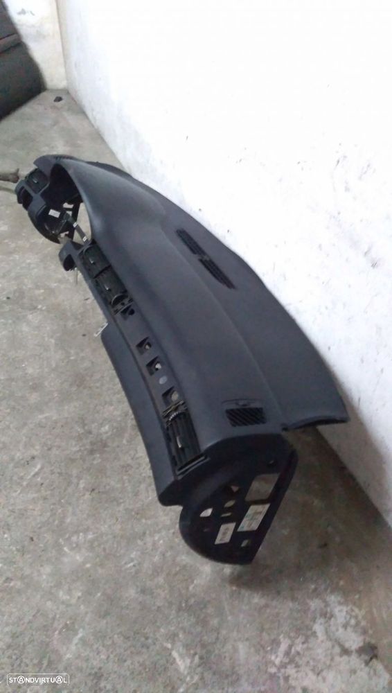 Tablier Audi A6 (4B2, C5) - 3