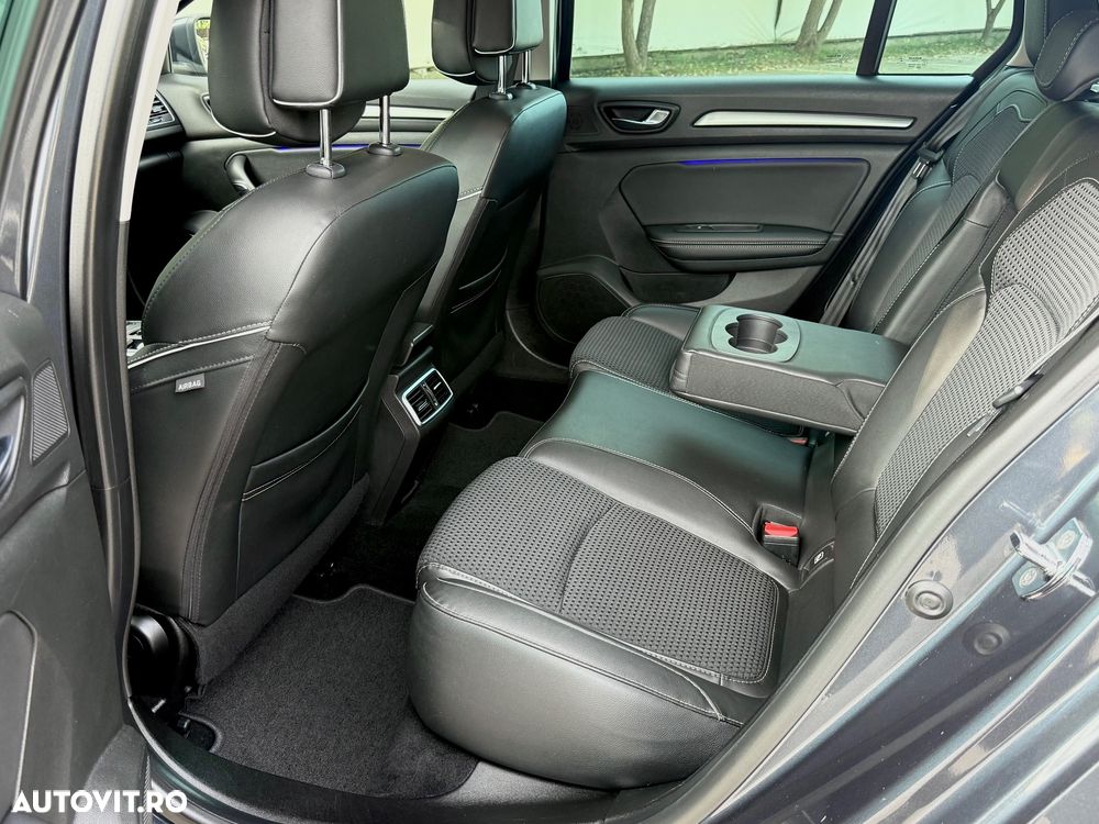 Renault Megane ENERGY dCi 110 EDC BOSE EDITION - 13
