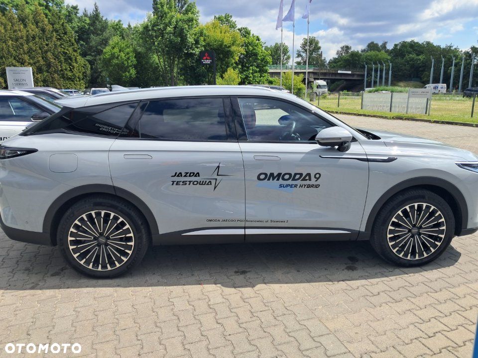 Omoda 9 - 2