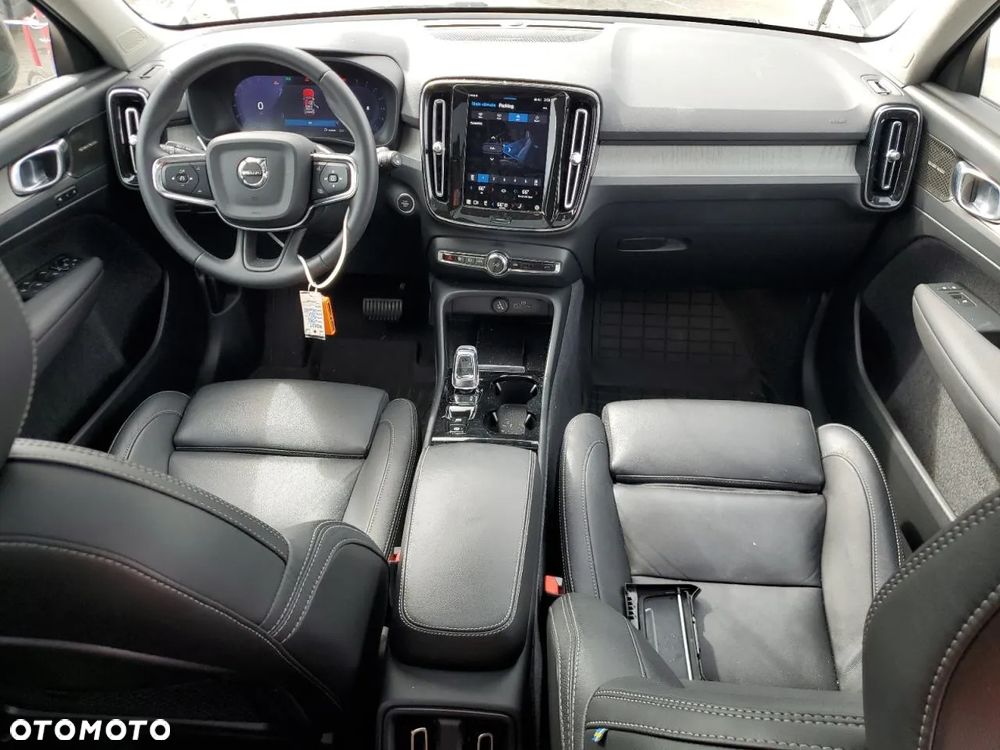 Volvo XC 40 - 8