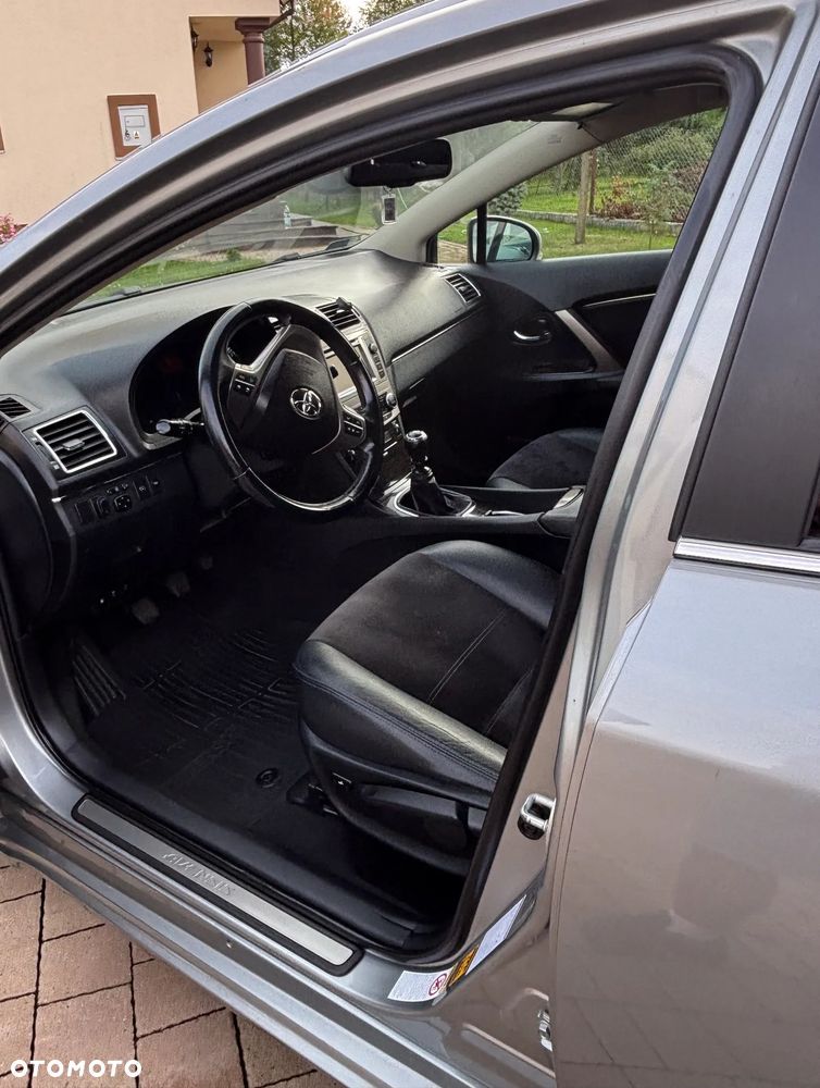 Toyota Avensis 2.0 D-4D PowerBoost Premium - 8