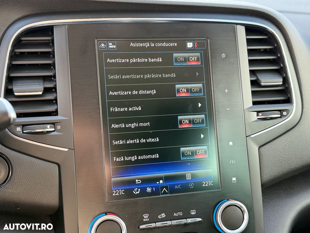 Renault Megane BLUE dCi 115 INTENS - 16