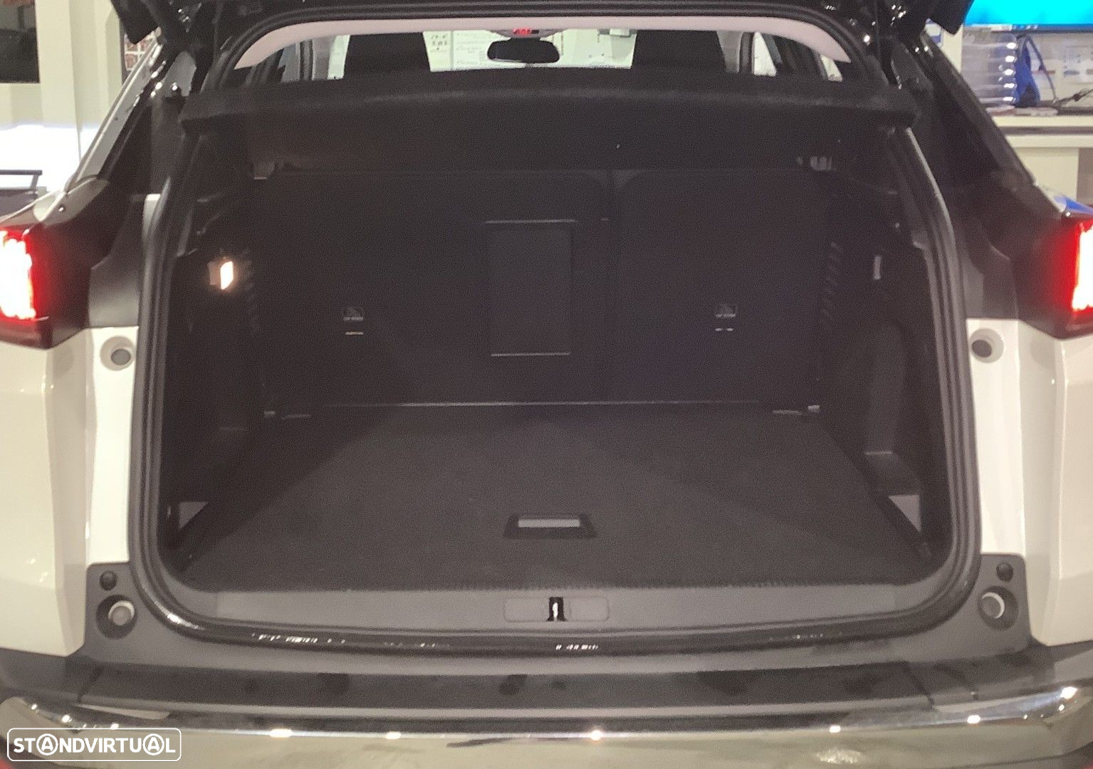 Peugeot 3008 1.2 PureTech Allure Pack - 7