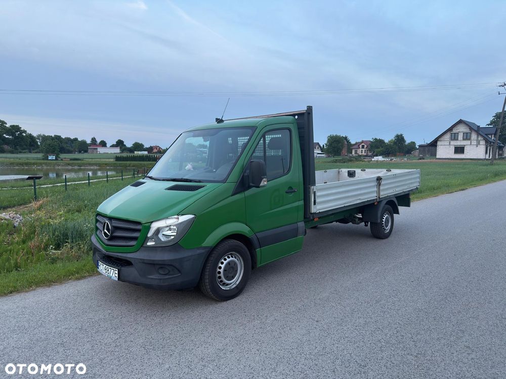 Mercedes-Benz Sprinter - 1