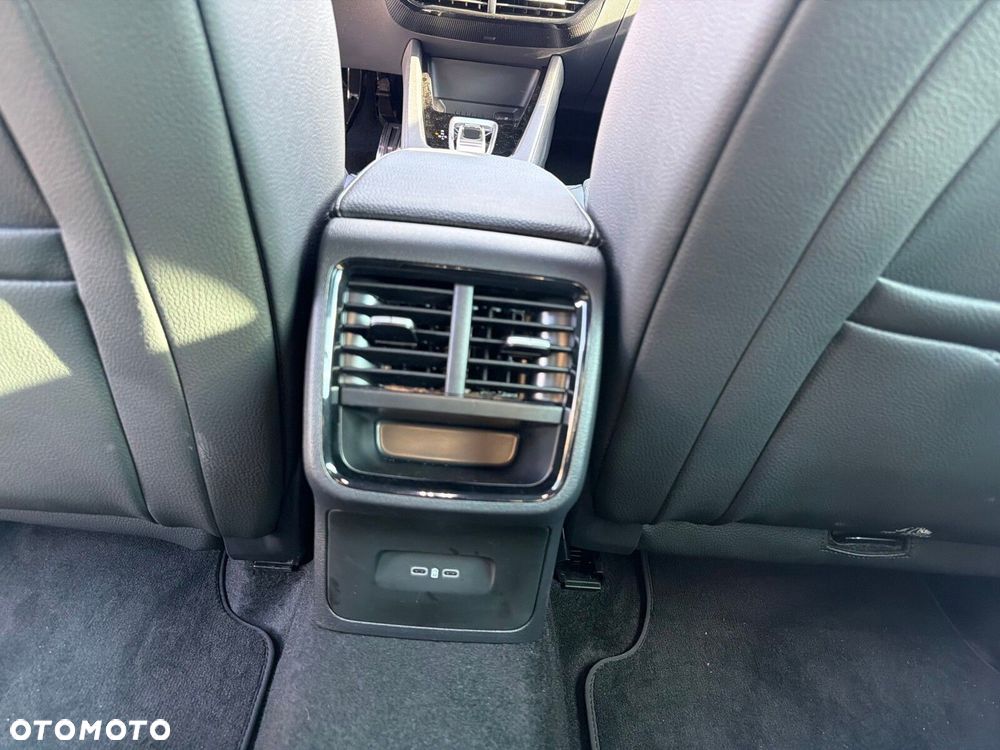 Skoda Octavia 1.5 TSI mHEV Sportline DSG - 25
