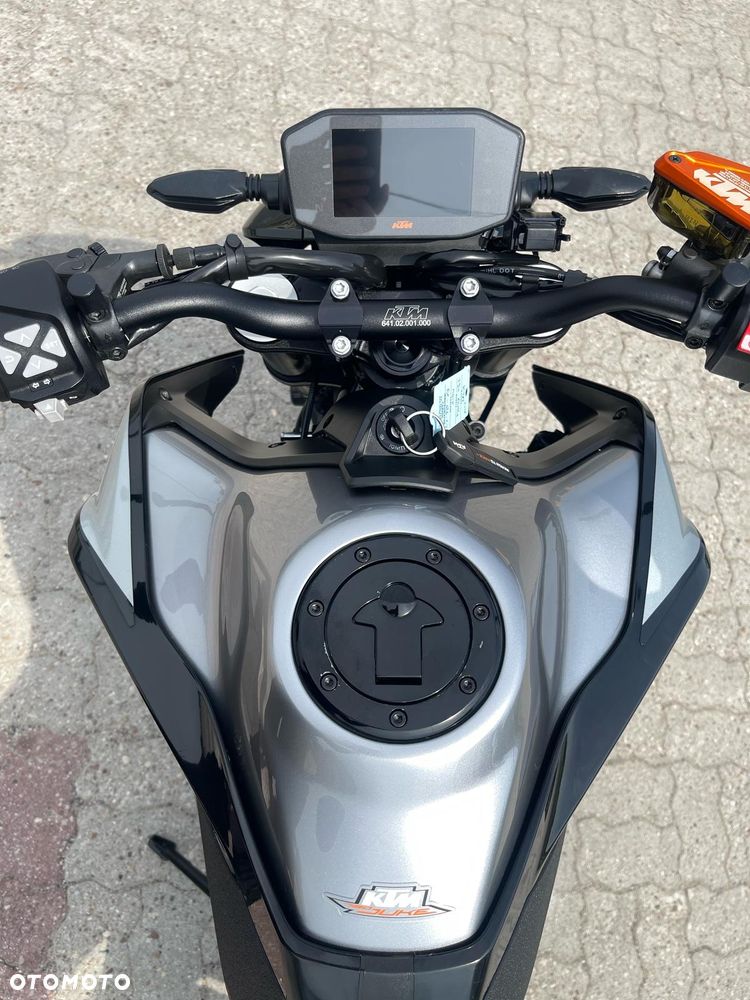 KTM Duke - 25