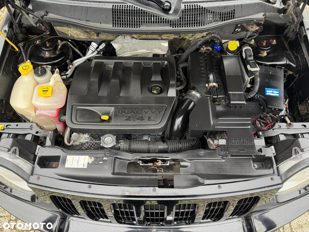 Jeep Compass 2.4I 4x4 Sport - 38