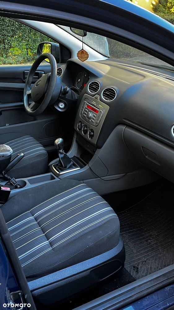 Ford Focus 1.6 TDCi Silver X - 11