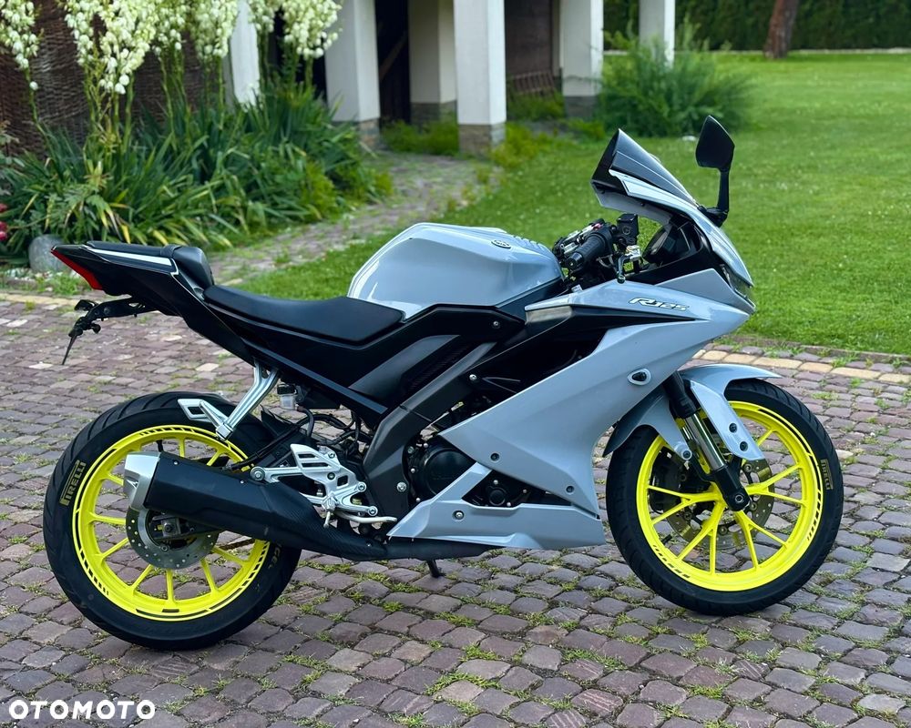 Yamaha YZF - 2