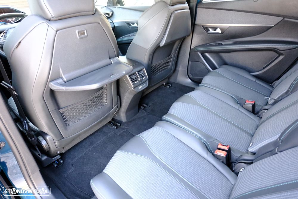Peugeot 5008 1.2 PureTech Allure EAT8 - 10