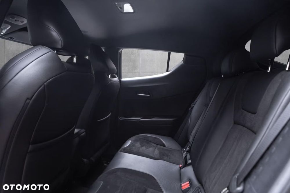 Toyota C-HR Lounge - 17