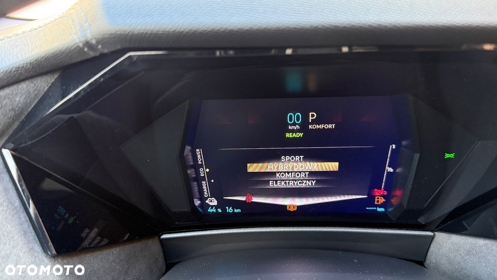 DS Automobiles DS 4 1.6 E-Tense Performance Line - 32