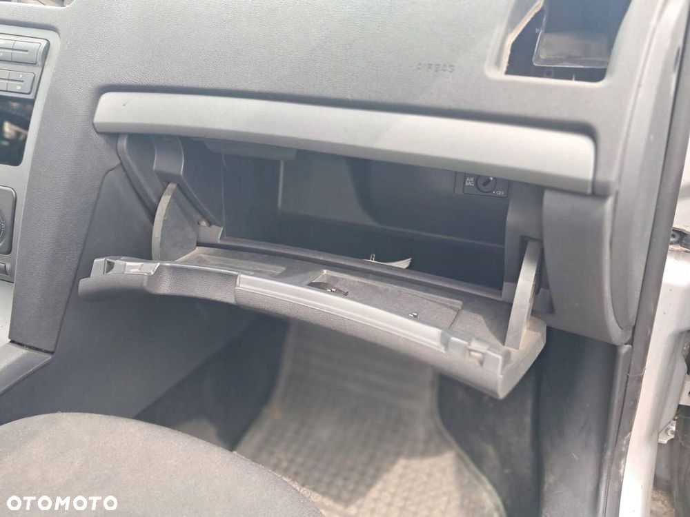 SCHOWEK PASAŻERA PULPIT SKODA OCTAVIA II HB 2011R - 3