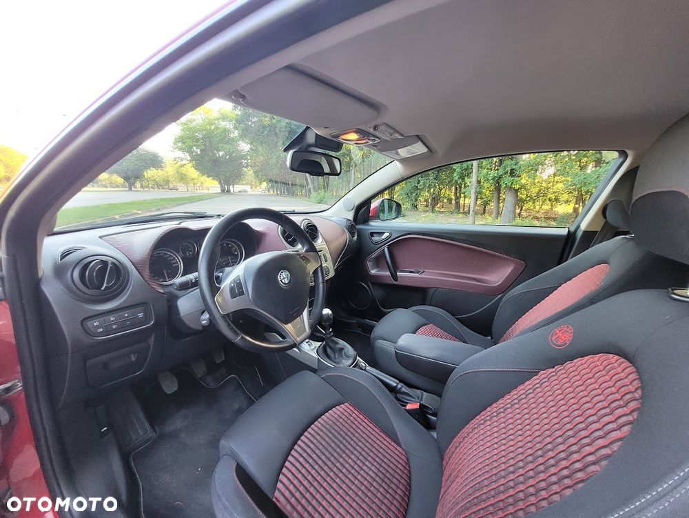 Alfa Romeo Mito 1.4 TB Distinctive - 12