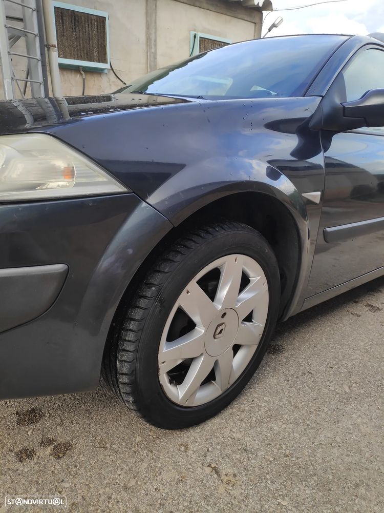 Renault Mégane Break 1.5 dCi Dynamique - 8