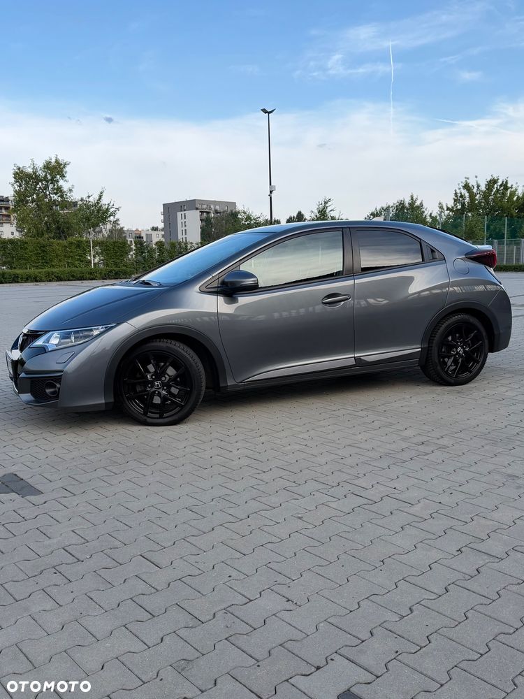 Honda Civic 1.8 Sport (Honda Connect+) - 4