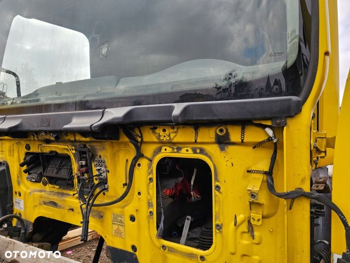 PODSZYBIE 3 elementy DAF LF 45 55 01-13 rok - 3