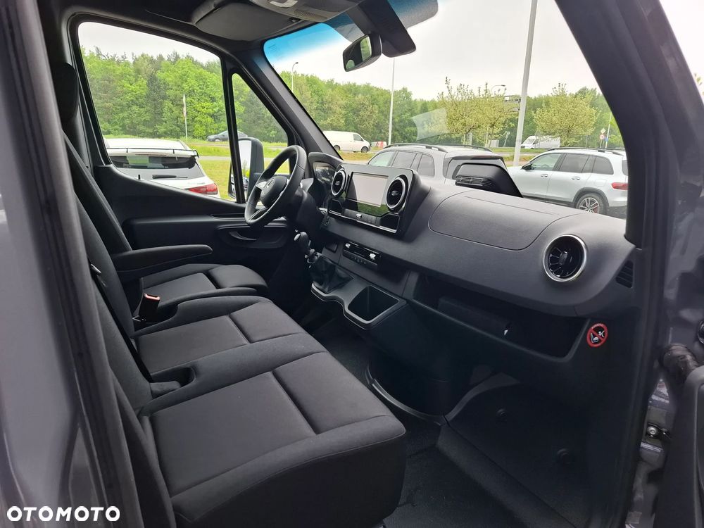 Mercedes-Benz Sprinter 317 CDI Podwozie 4325 mm - Kontener 8 EP - 20