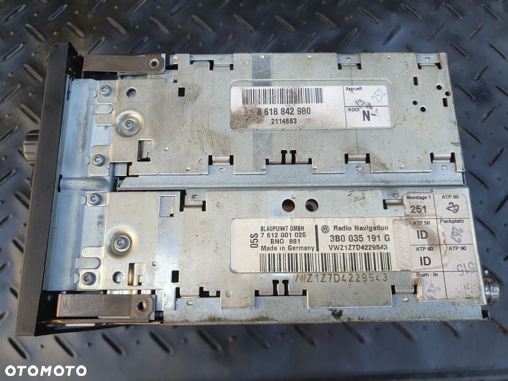 RADIO NAWIGACJA FABRYCZNA VW PASSAT B5 3B0035191G - 3