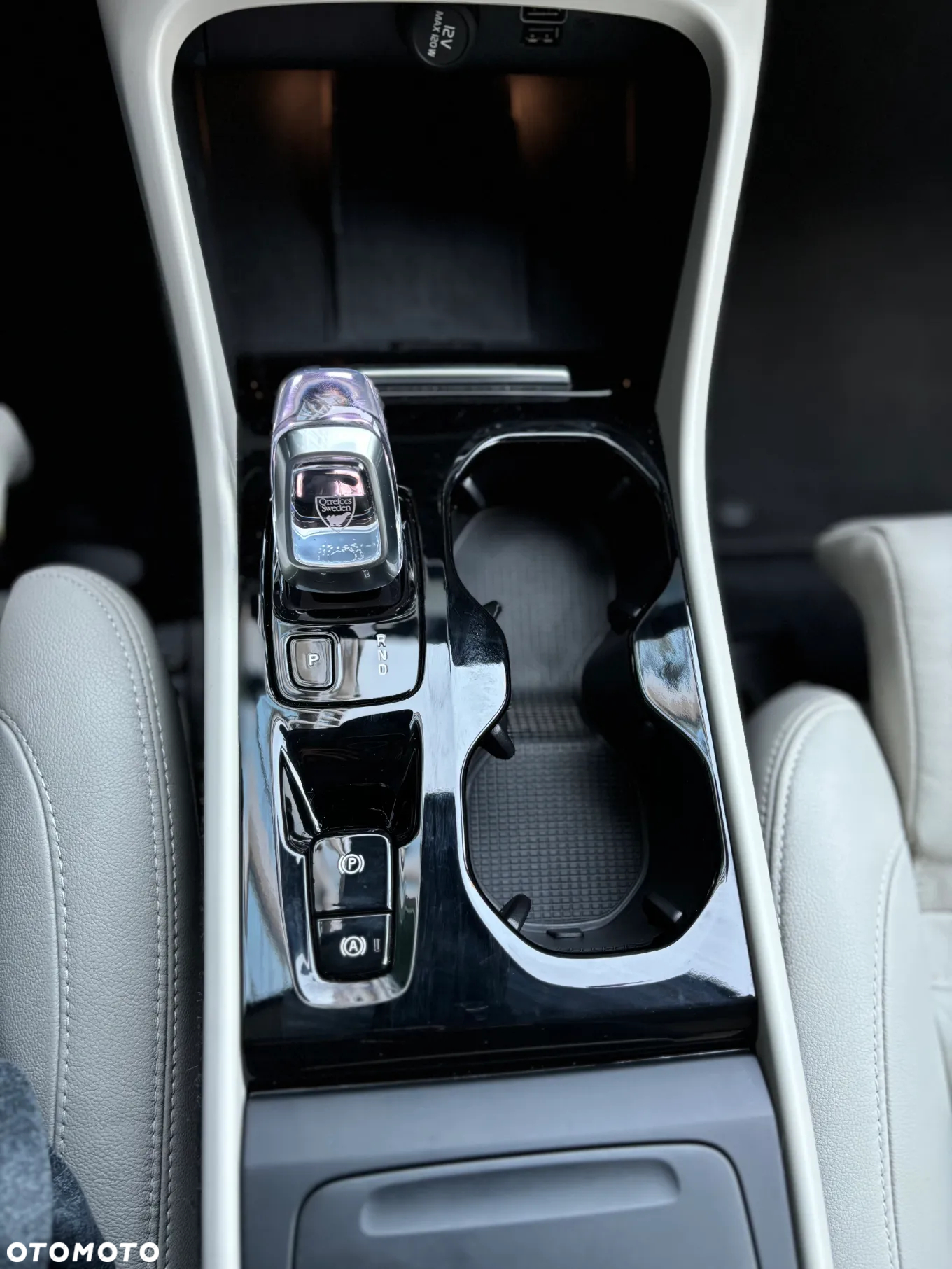 Volvo XC 40 T4 AWD Inscription - 14