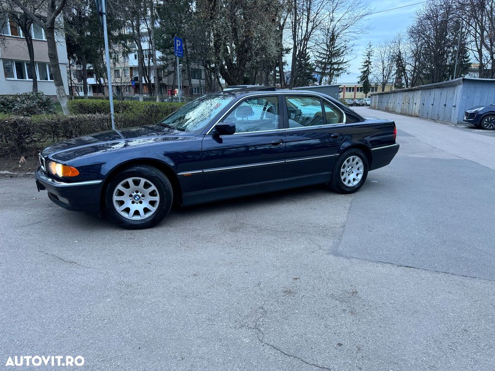 BMW Seria 7 728iA - 18