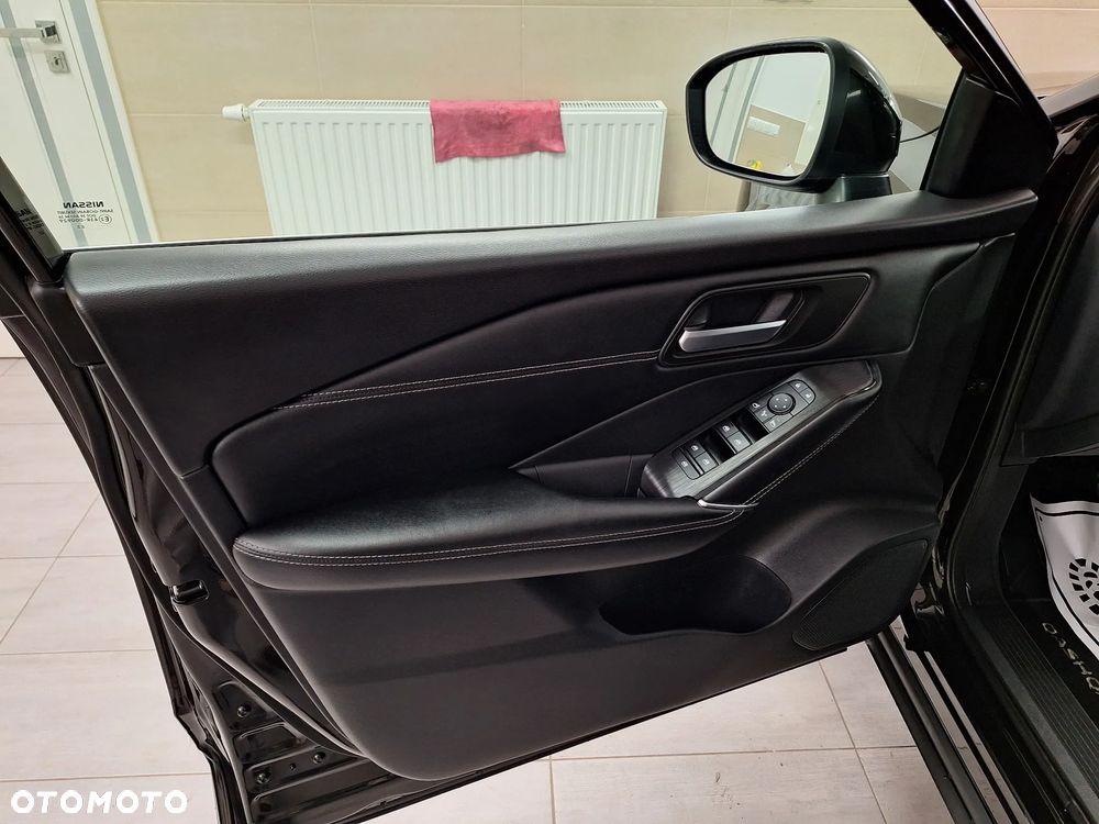 Nissan Qashqai 1.3 DIG-T MHEV N-Connecta - 20