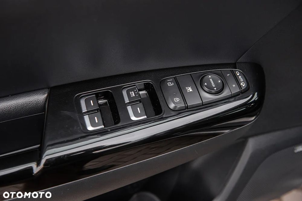 Kia Sportage - 16