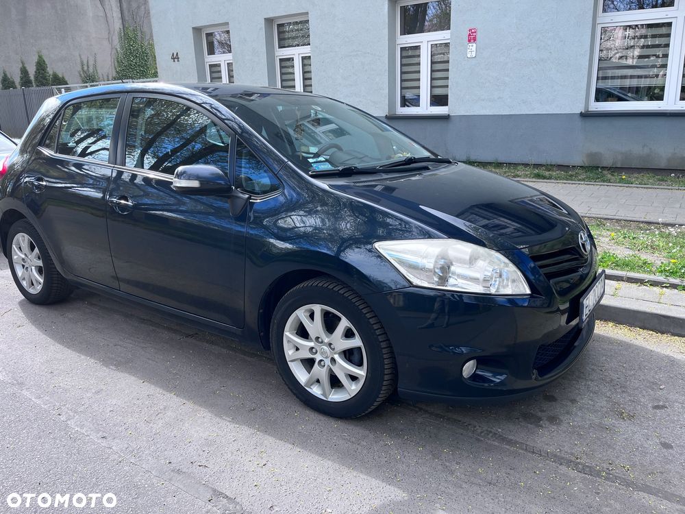 Toyota Auris 1.6 Premium - 3