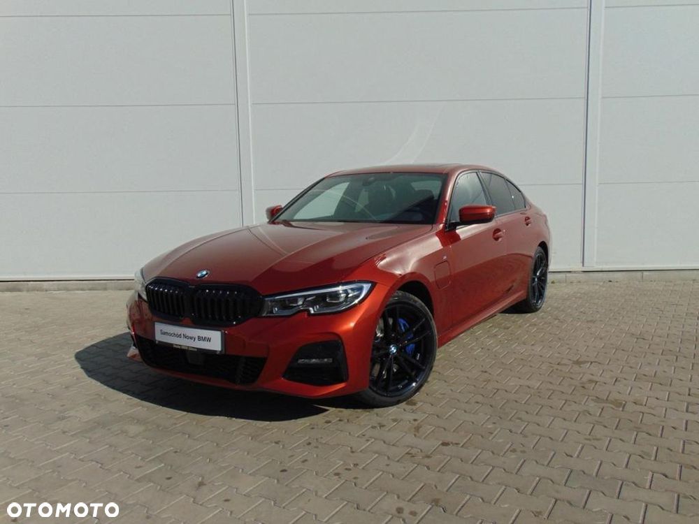 BMW Seria 3 330e M Sport sport - 1
