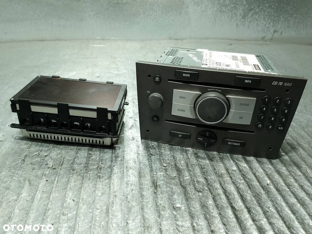 RADIO  OPEL VECTRA C 13283232      24461297 - 1