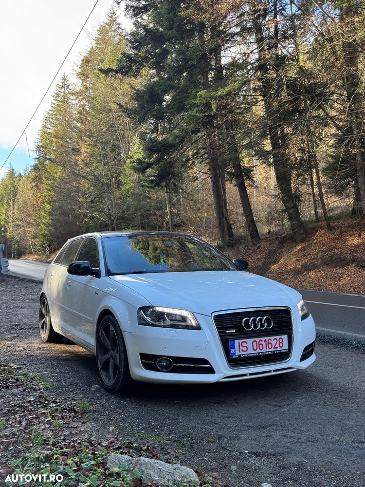 Audi A3 2.0 TDI Sportback DPF quattro S line Sportpaket (plus) - 1