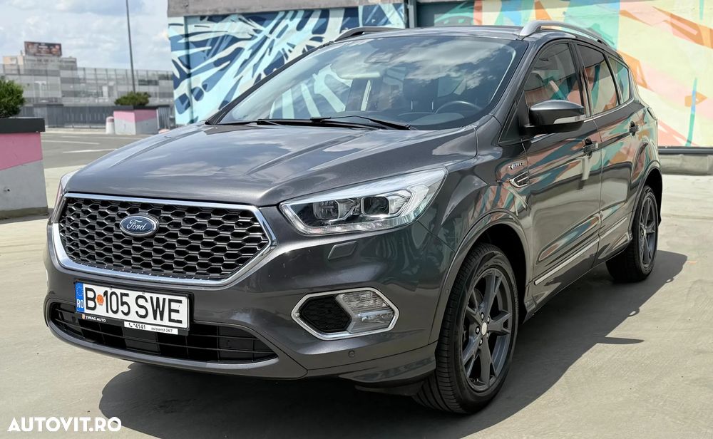 Ford Kuga - 1