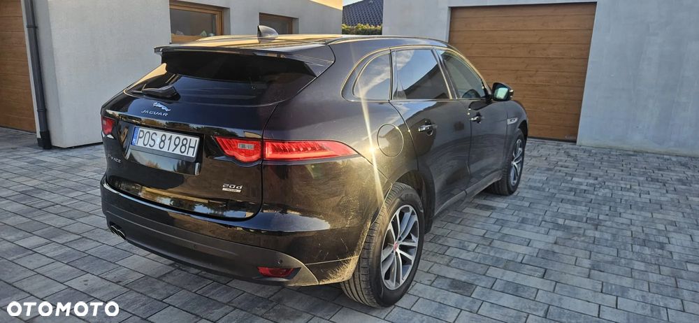 Jaguar F-Pace 2.0 i4D AWD R-Sport - 6