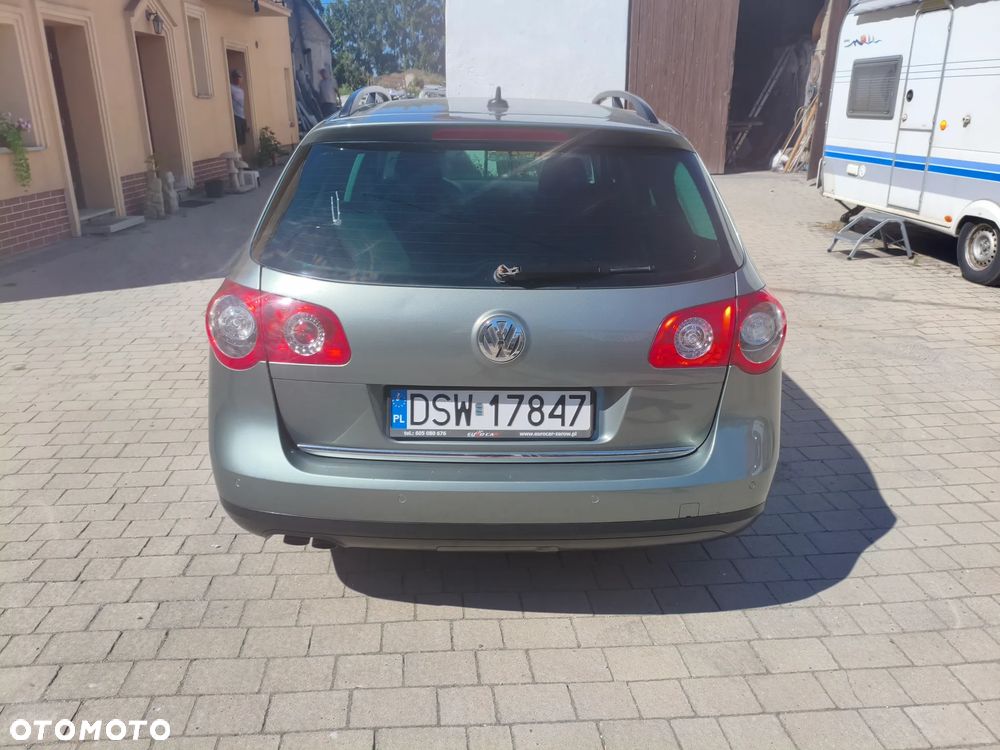 Volkswagen Passat 2.0 TDI Trendline - 6