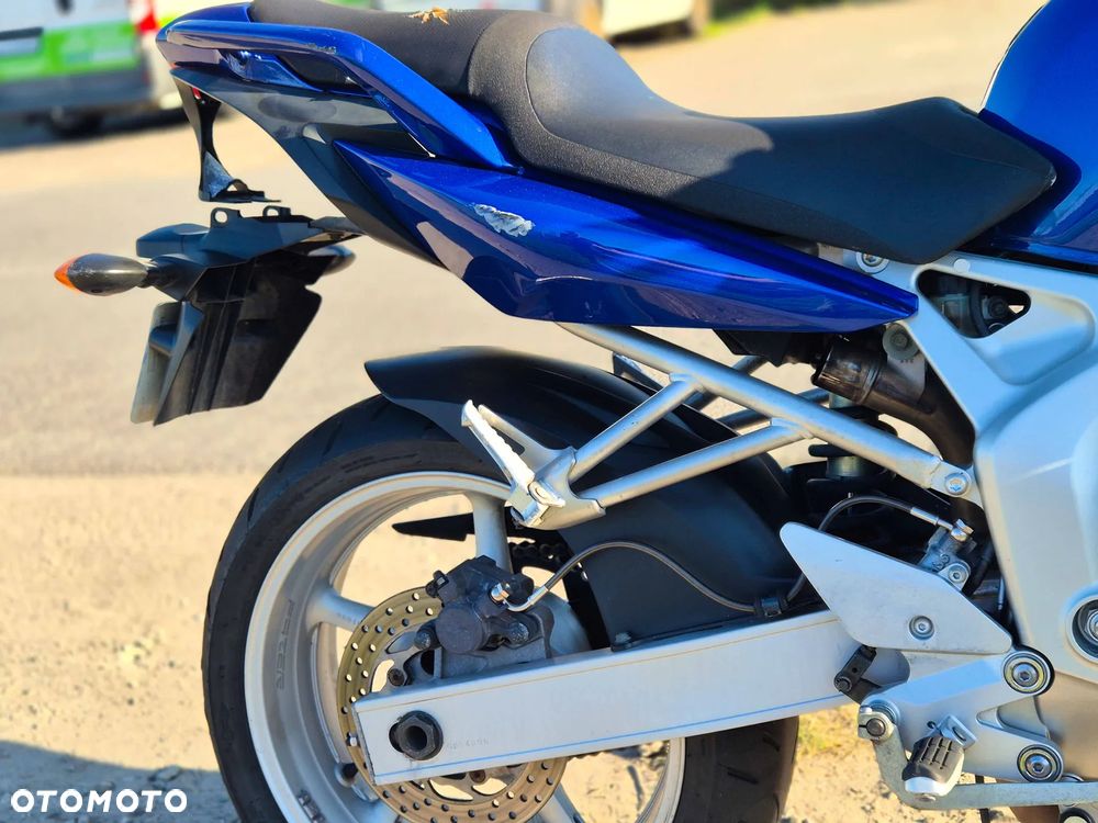 Yamaha FZ6 - 21