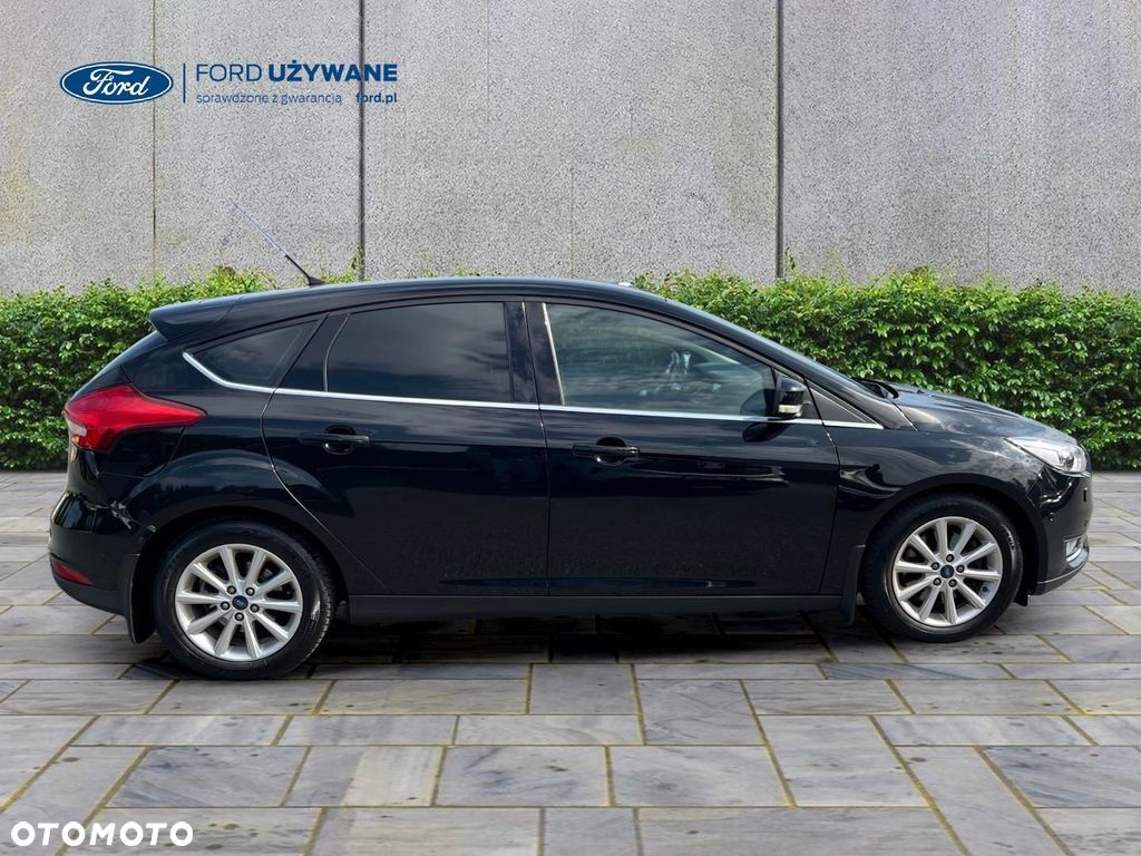 Ford Focus 1.5 EcoBoost Start-Stopp-System TITANIUM - 4