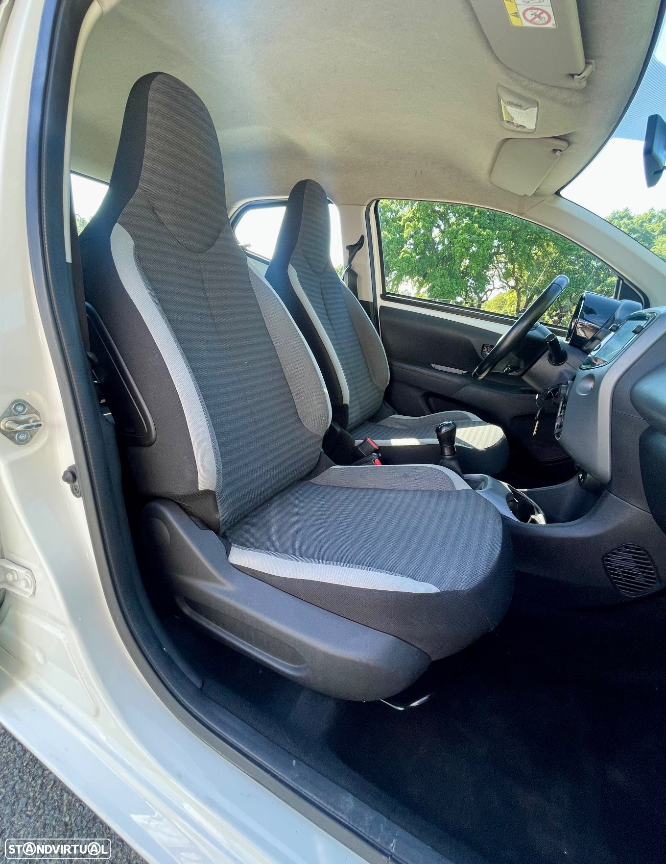 Toyota Aygo 1.0 X-Play+X-Touch - 16