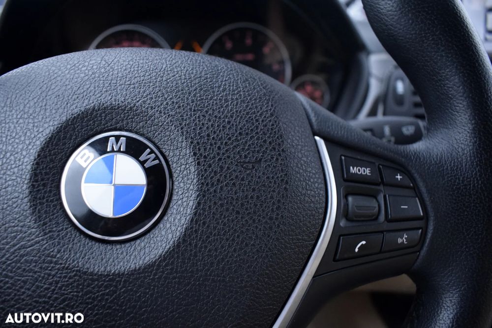 BMW Seria 3 320d xDrive Aut. Luxury Line - 15