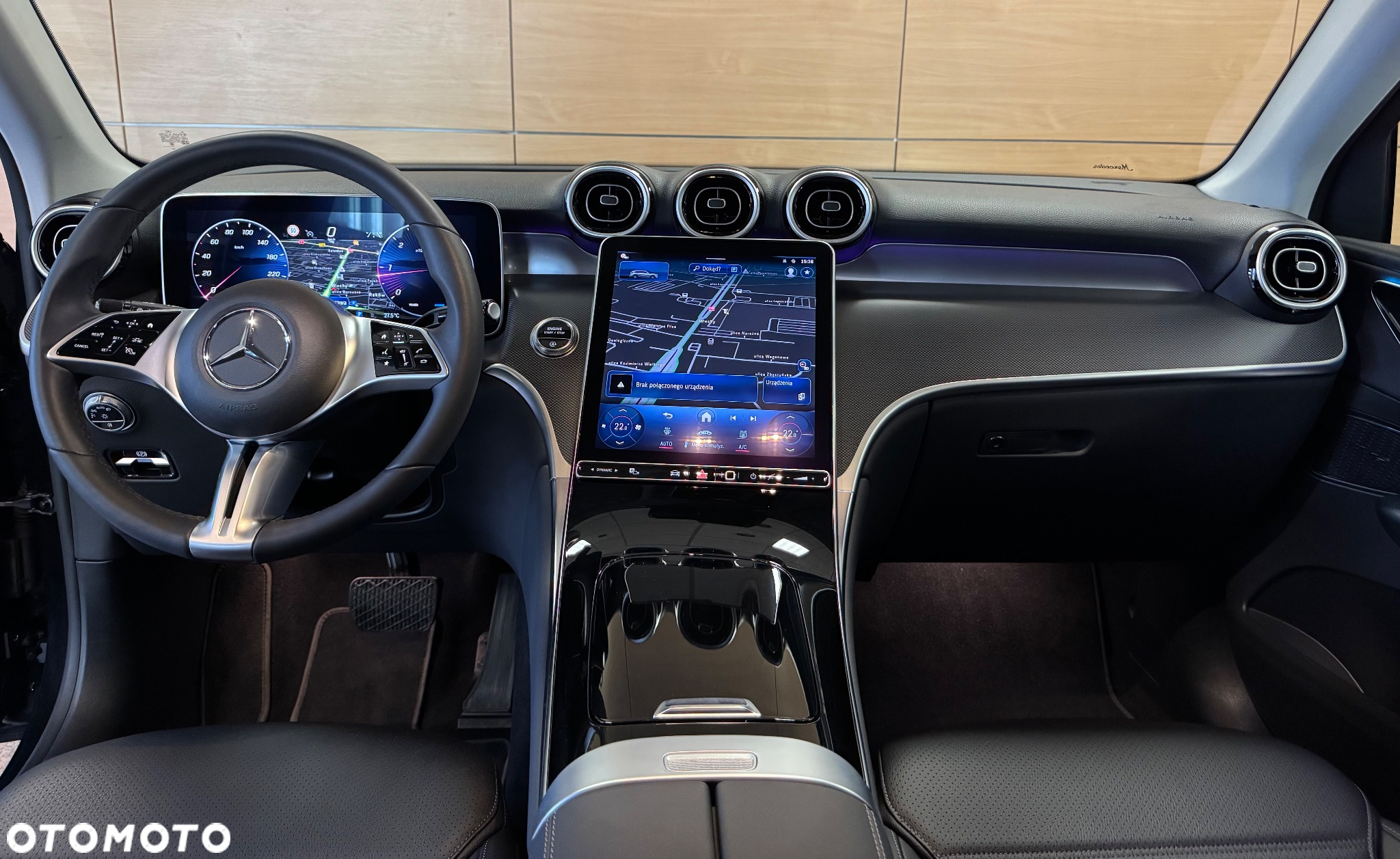 Mercedes-Benz GLC - 16