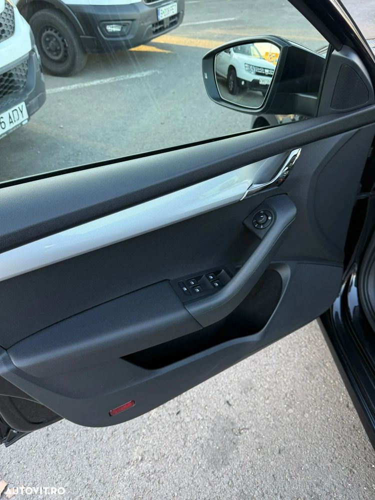 Skoda Octavia 2.0 TDI 4x4 DSG Style - 24