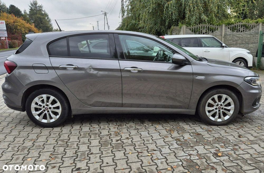 Fiat Tipo 1.3 MultiJet 16v Lounge - 8