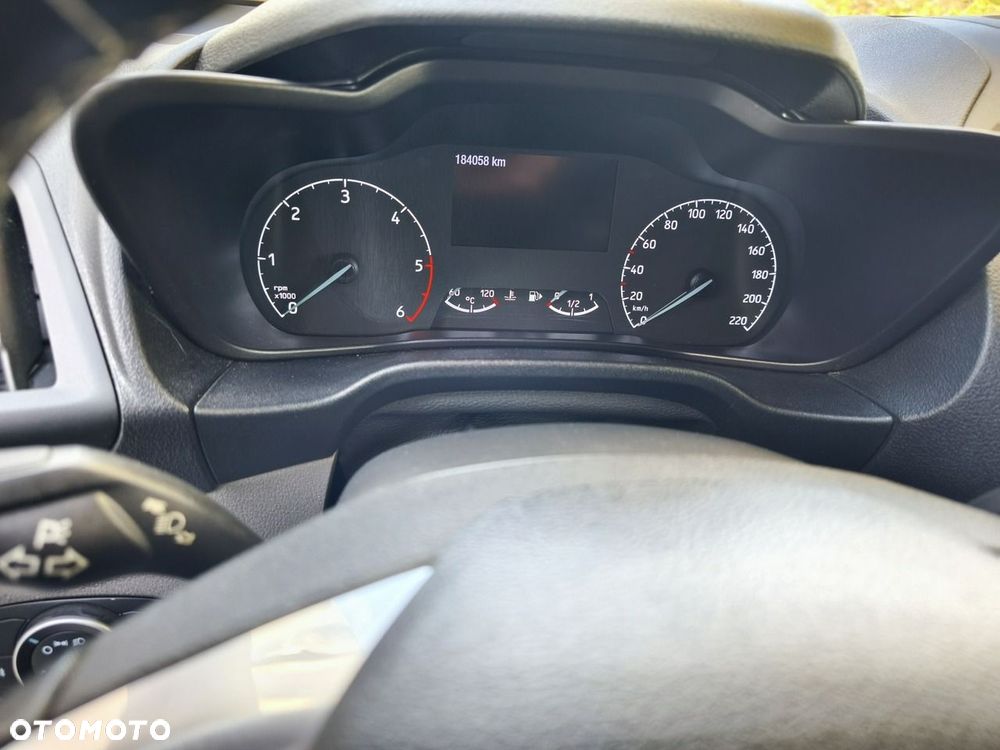 Ford Transit Connect - 18
