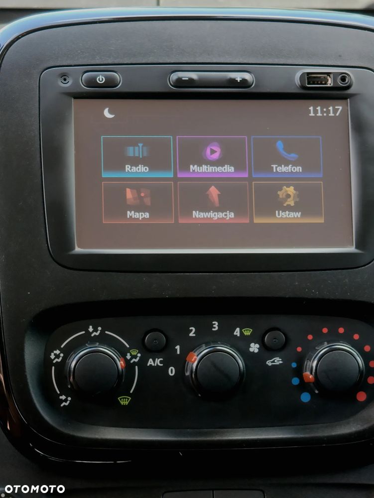 Opel Vivaro - 22
