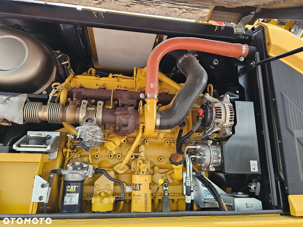 Caterpillar M 318 F - 20