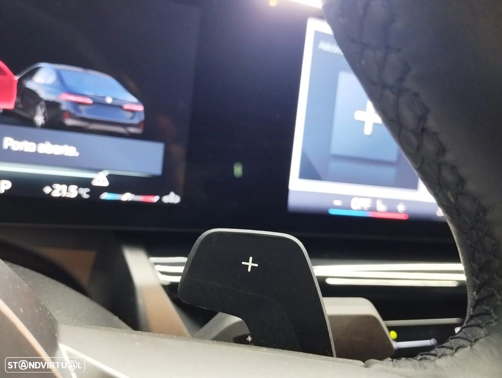 BMW 520 d Pack Desportivo M - 25