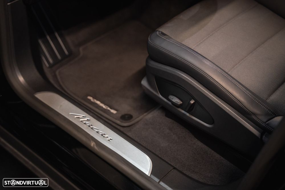 Porsche Macan Electric - 8